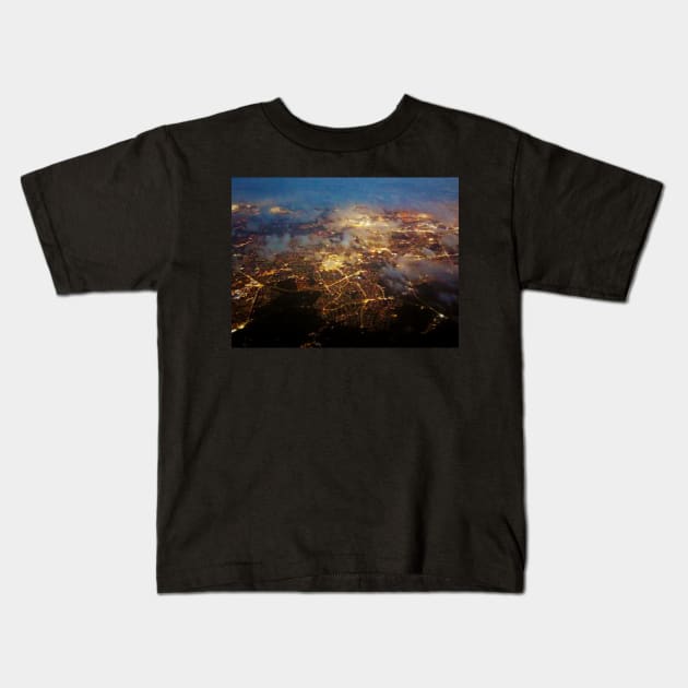 Night in the City Kids T-Shirt by PictureNZ